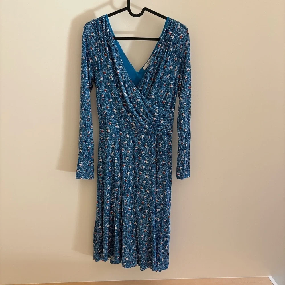 boden blue wrap dress Boden Navy Blue White Polka Dot Wrap Midi Dress Size 4P Retro Button Linen Blend